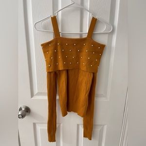 Off The Shoulder Top w/ Straps